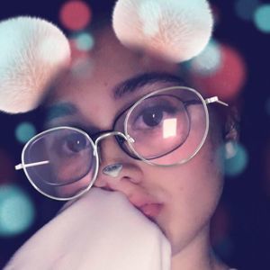 Meet your Posher, Jasmine